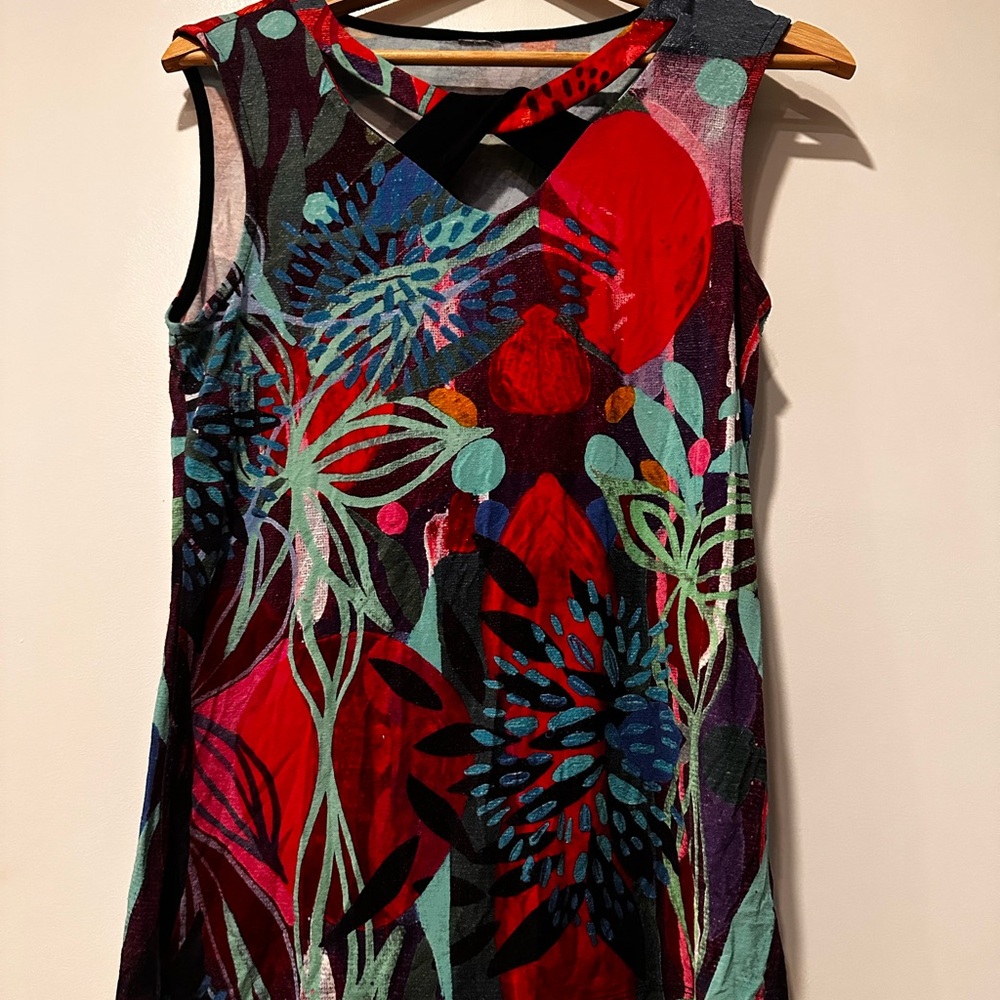 Dolcezza Canadian designer Colorful Sleeveless Floral Top S